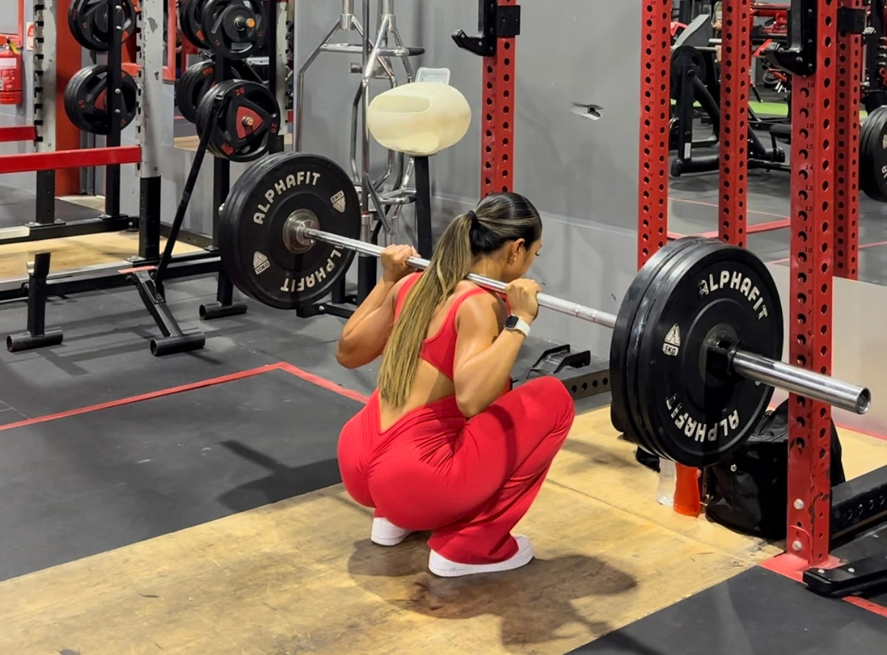 Deep barbell squat sale